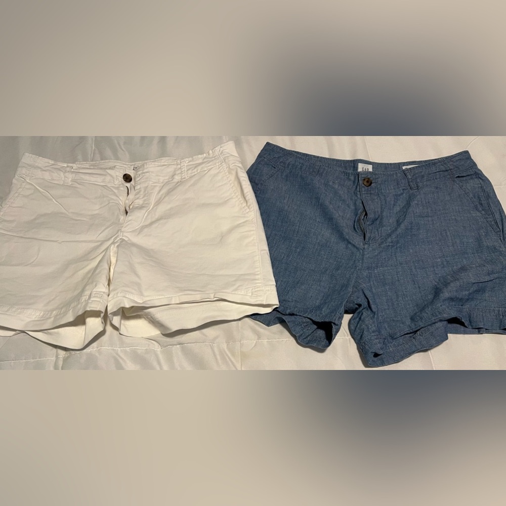 GAP 5” shorts white and denim chambray